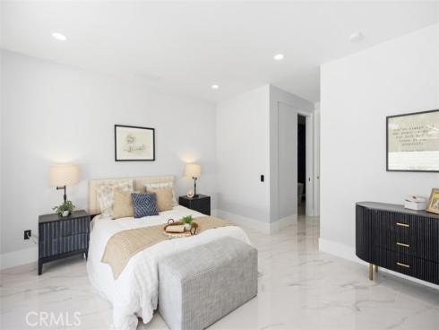 18802 Saginaw Drive, Irvine, CA