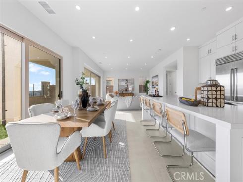 118  Sunnybank   Boulevard, Irvine, CA