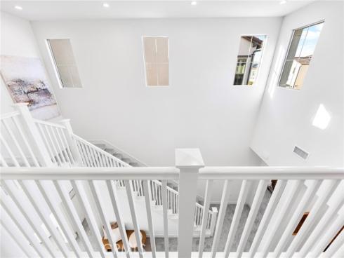 118  Sunnybank   Boulevard, Irvine, CA