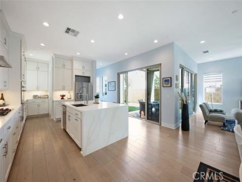 135 Bosal , Irvine, CA