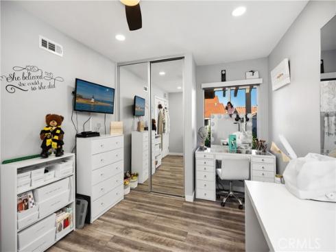 40 Tangerine , Irvine, CA