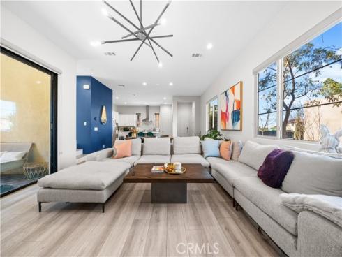 107 Carmine , Irvine, CA