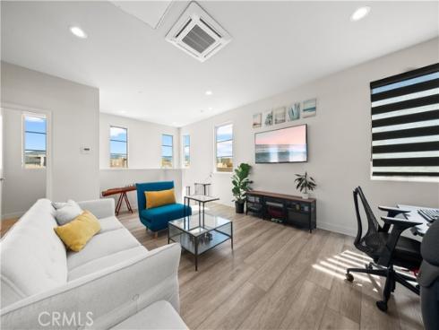 107 Carmine , Irvine, CA