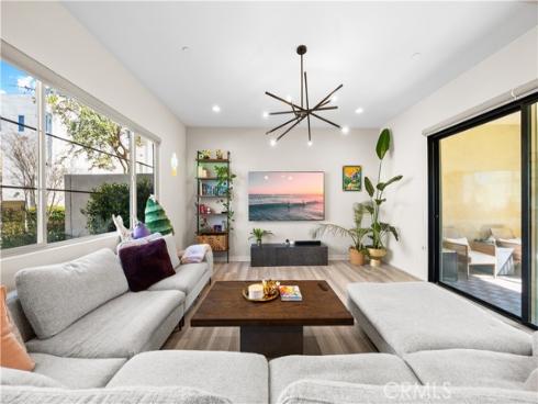 107 Carmine , Irvine, CA