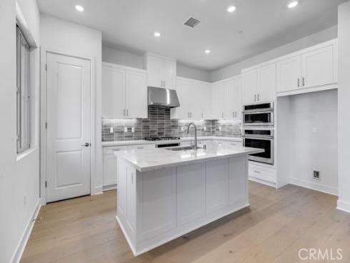 308 Terrapin , Irvine, CA