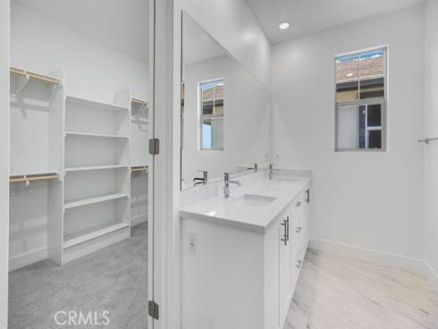 308 Terrapin , Irvine, CA