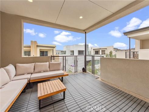 153 Spectacle , Irvine, CA