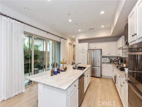 153 Spectacle , Irvine, CA