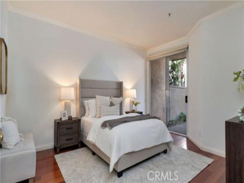 2 Ellisworth Aisle , Irvine, CA