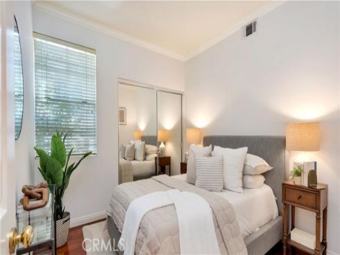 2 Ellisworth Aisle , Irvine, CA