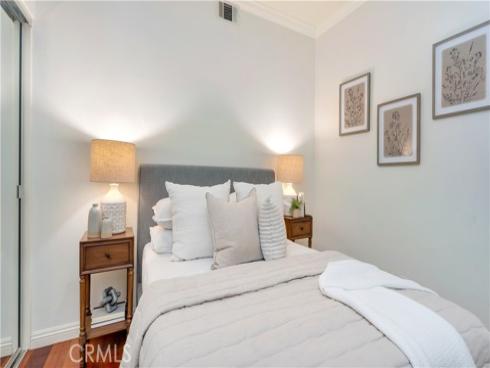 2 Ellisworth Aisle , Irvine, CA