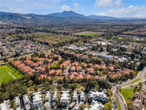 2 Ellisworth Aisle , Irvine, CA