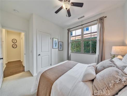 37 Fanpalm , Irvine, CA