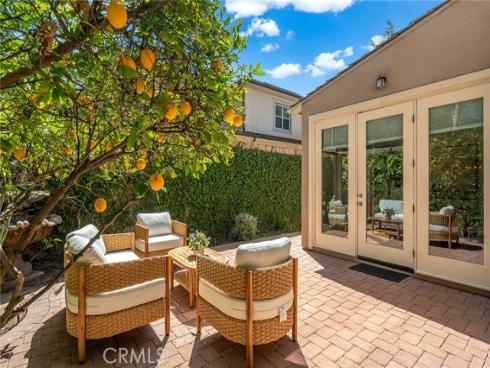 37 Fanpalm , Irvine, CA