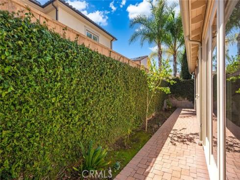 37 Fanpalm , Irvine, CA