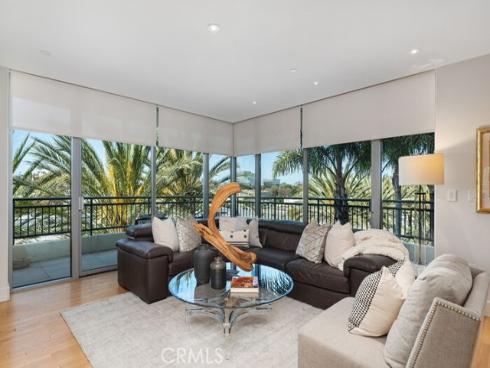 8050  Scholarship  , Irvine, CA