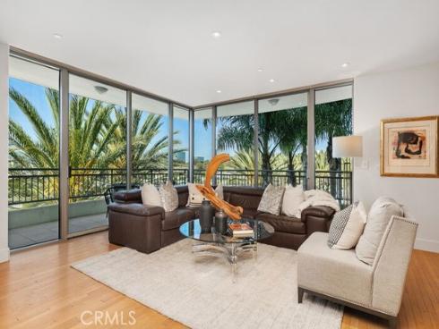 8050  Scholarship  , Irvine, CA