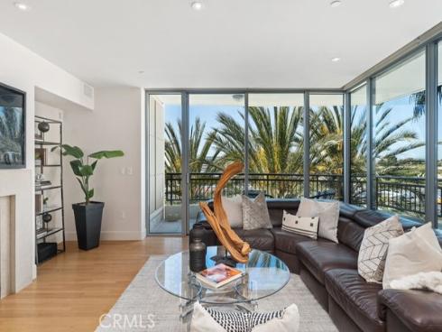 8050  Scholarship  , Irvine, CA