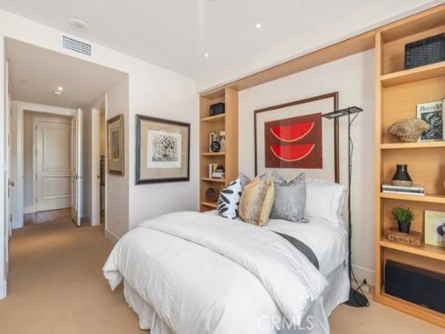 8050  Scholarship  , Irvine, CA