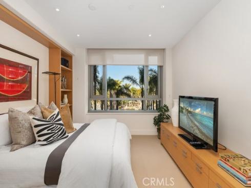 8050  Scholarship  , Irvine, CA