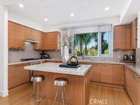 8050  Scholarship  , Irvine, CA