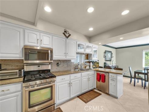 16 Iron Bark Way, Irvine, CA