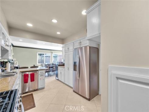 16 Iron Bark Way, Irvine, CA