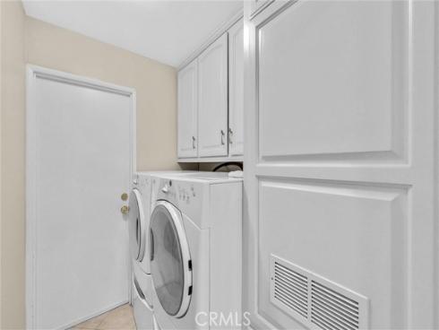 16 Iron Bark Way, Irvine, CA