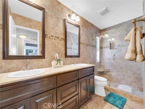 16 Iron Bark Way, Irvine, CA