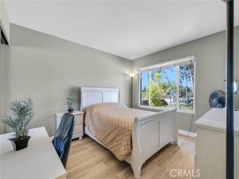 16 Iron Bark Way, Irvine, CA