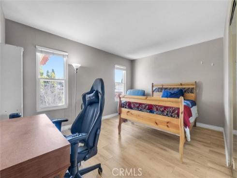 16 Iron Bark Way, Irvine, CA