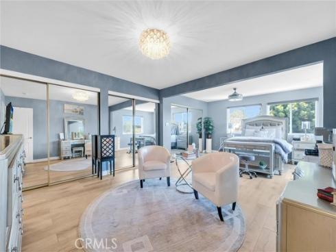 16 Iron Bark Way, Irvine, CA