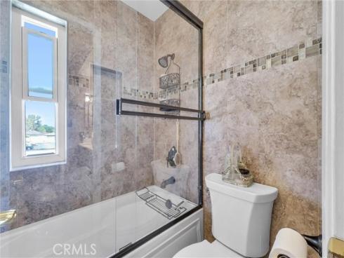 16 Iron Bark Way, Irvine, CA