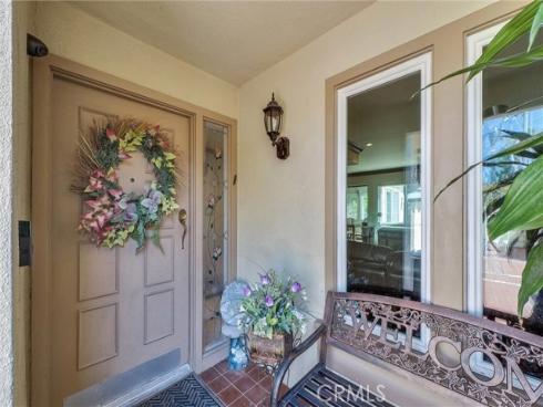 16 Iron Bark Way, Irvine, CA