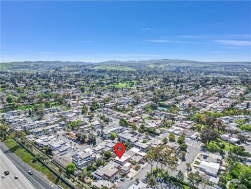 16 Iron Bark Way, Irvine, CA