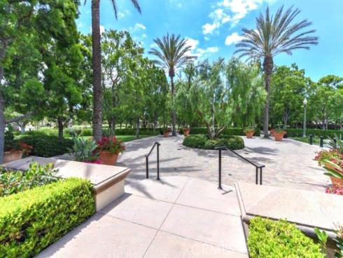 27 Calistoga , Irvine, CA