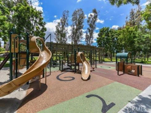 27 Calistoga , Irvine, CA