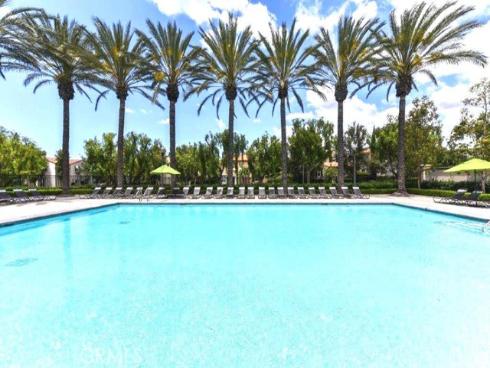 27 Calistoga , Irvine, CA