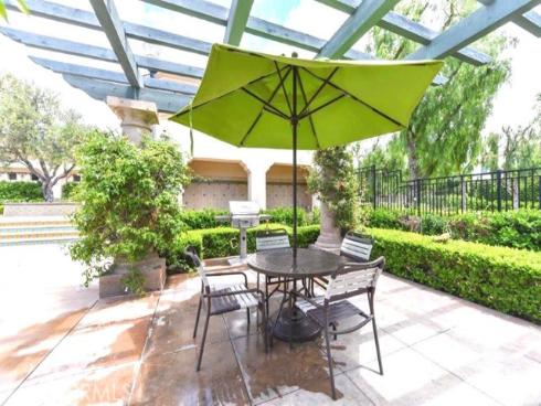 27 Calistoga , Irvine, CA