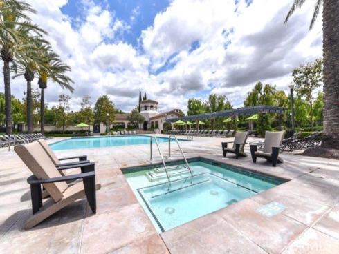 27 Calistoga , Irvine, CA