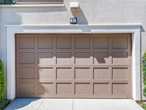 90 Mayfair , Irvine, CA