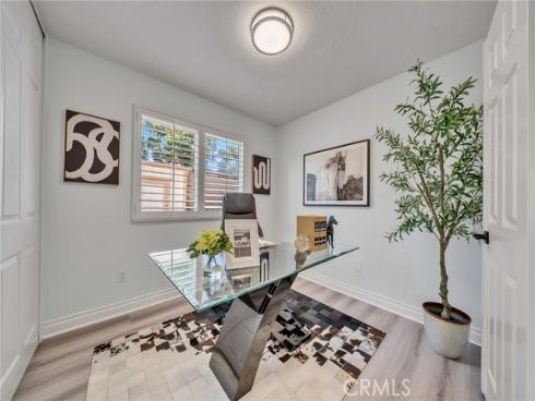 11 Henry , Irvine, CA