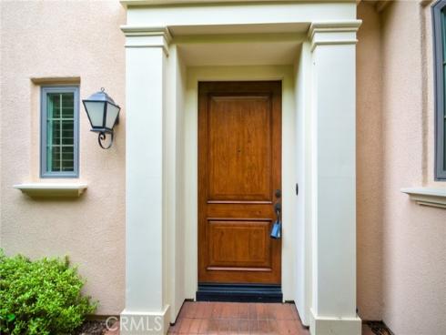 54 Trotter , Irvine, CA