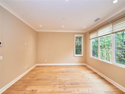 54 Trotter , Irvine, CA