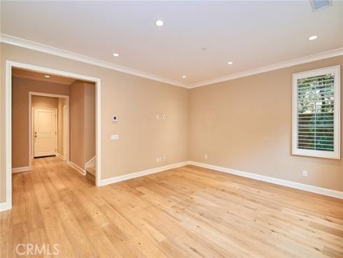 54 Trotter , Irvine, CA