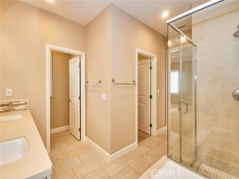 54 Trotter , Irvine, CA