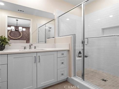 183 Sawbuck , Irvine, CA