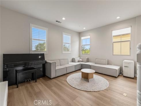 126 Imagination Trail, Irvine, CA