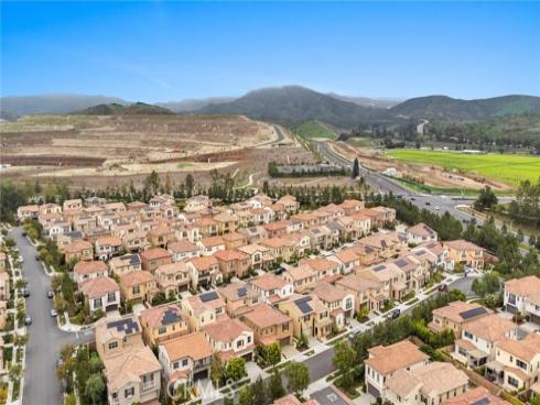 126 Imagination Trail, Irvine, CA