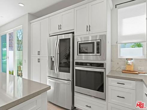 101 Stage , Irvine, CA